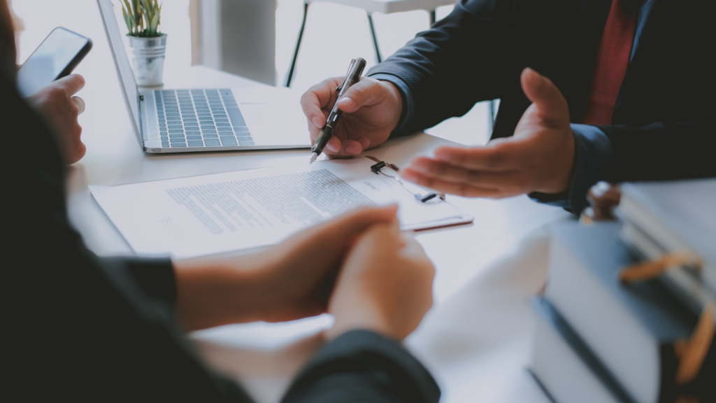 Unternehmensberatung von HUZI-Consulting im persönlichen Austausch mit der Geschäftsführung